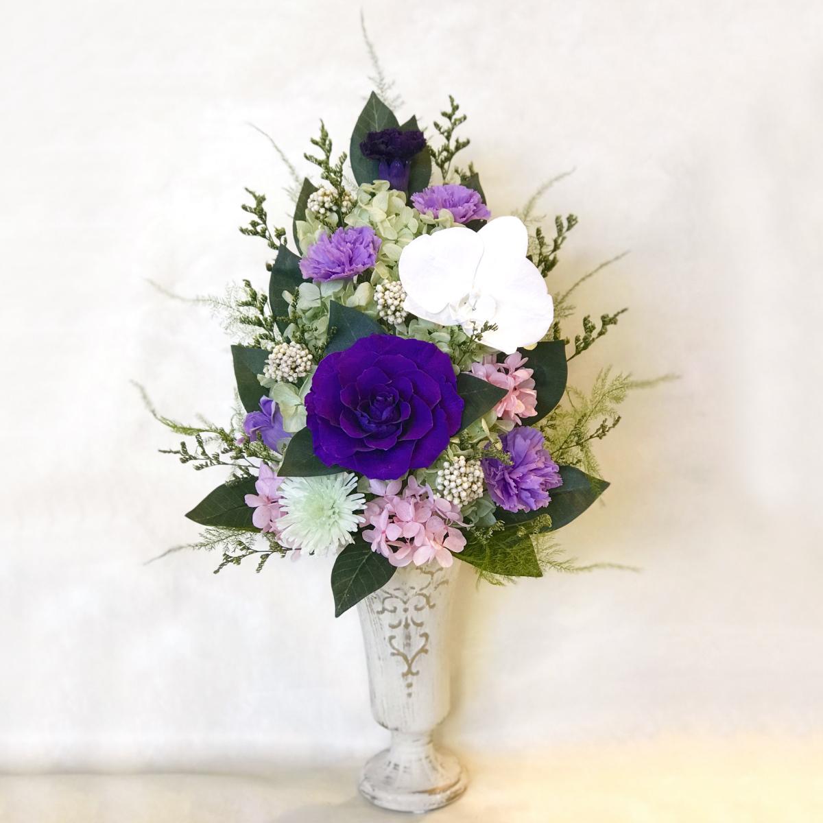 仏花 プリザーブドフラワー 送料無料 枯れない花 お仏壇 お供え花 お彼岸 仏壇飾り 花器付き 胡蝶蘭 バラ 菊 カーネーション プレゼント インテリア 造花 ギフト
