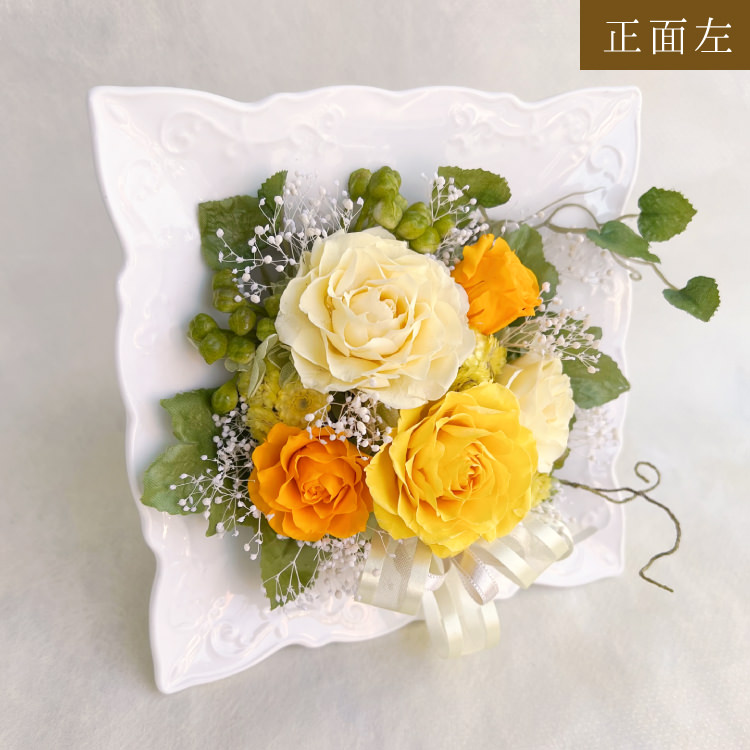 【お祝い用の枯れない花インテリア】咲き続ける美しいバラのプリザーブドフラワーのブーケフレーム花飾り(陶器の花器付き)ケース有無選べます - 画像 (67)