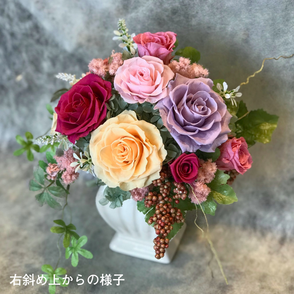 【お祝いに枯れない花】バラと紫陽花のプリザーブドフラワー「Ema」(ケース有無)水交換不要のインテリア - 画像 (5)