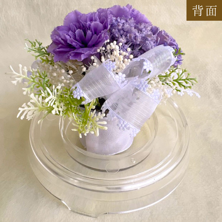 【お祝いに枯れない花飾り】カーネーションと小花のプリザーブドフラワー「ケイ」(小さめのフラワードーム入)水交換不要のインテリア - 画像 (46)