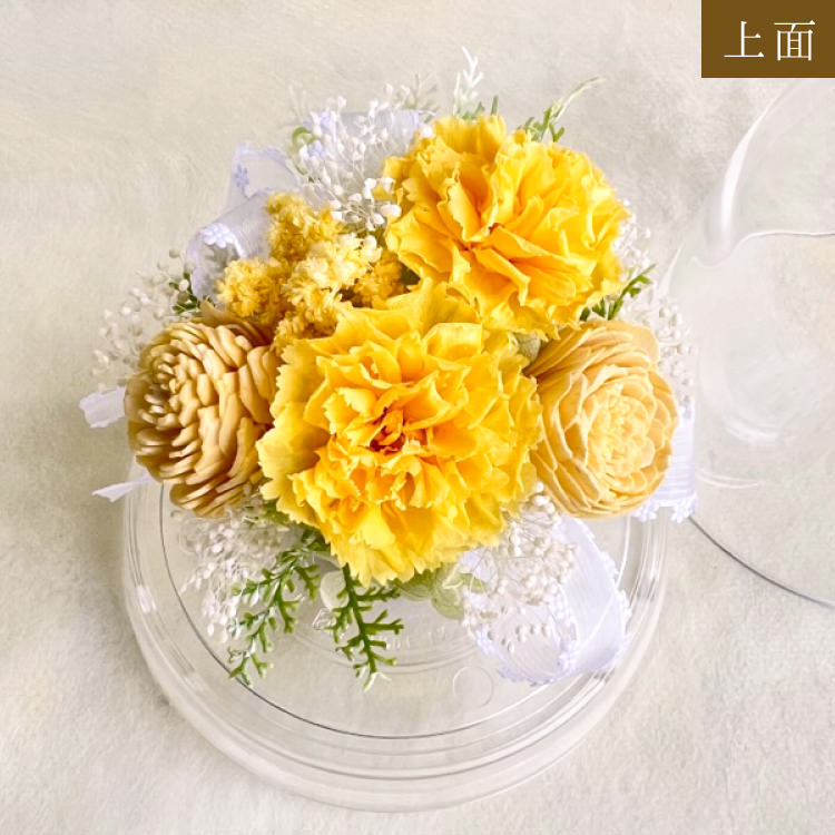 【お祝いに枯れない花飾り】カーネーションと小花のプリザーブドフラワー「ケイ」(小さめのフラワードーム入)水交換不要のインテリア - 画像 (22)